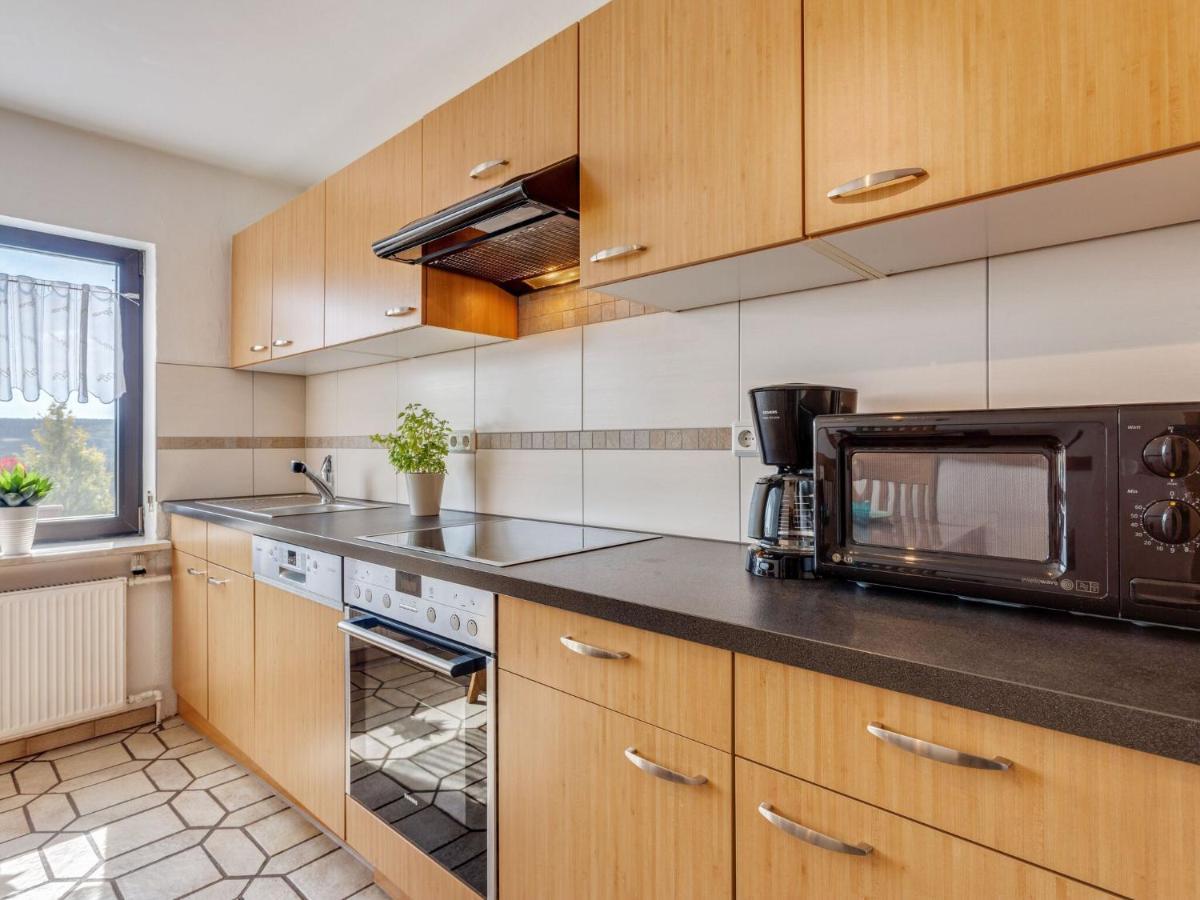 Beautiful Holiday Home Ideal For Hikers Kleinlangenfeld Bagian luar foto