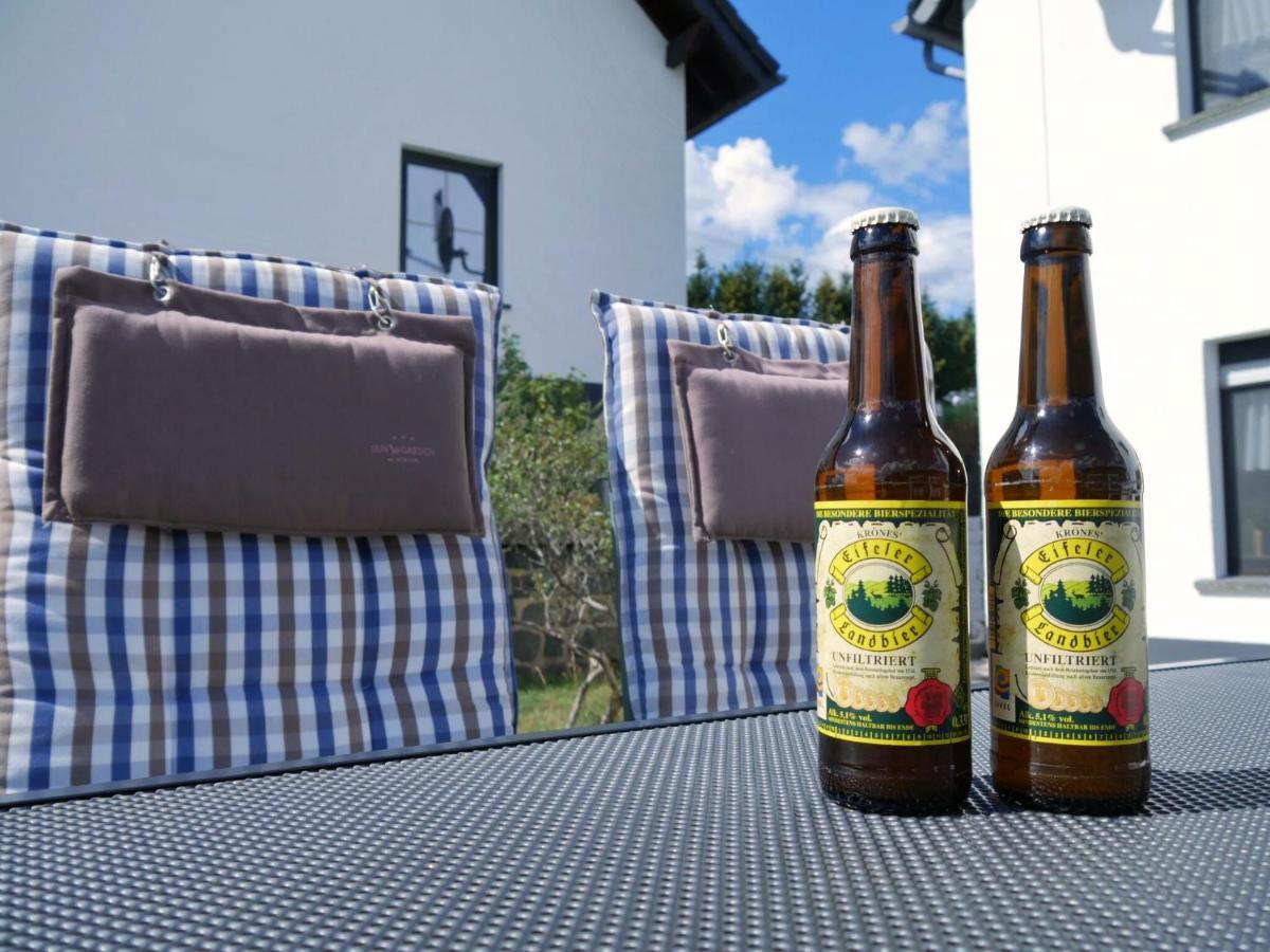 Beautiful Holiday Home Ideal For Hikers Kleinlangenfeld Bagian luar foto